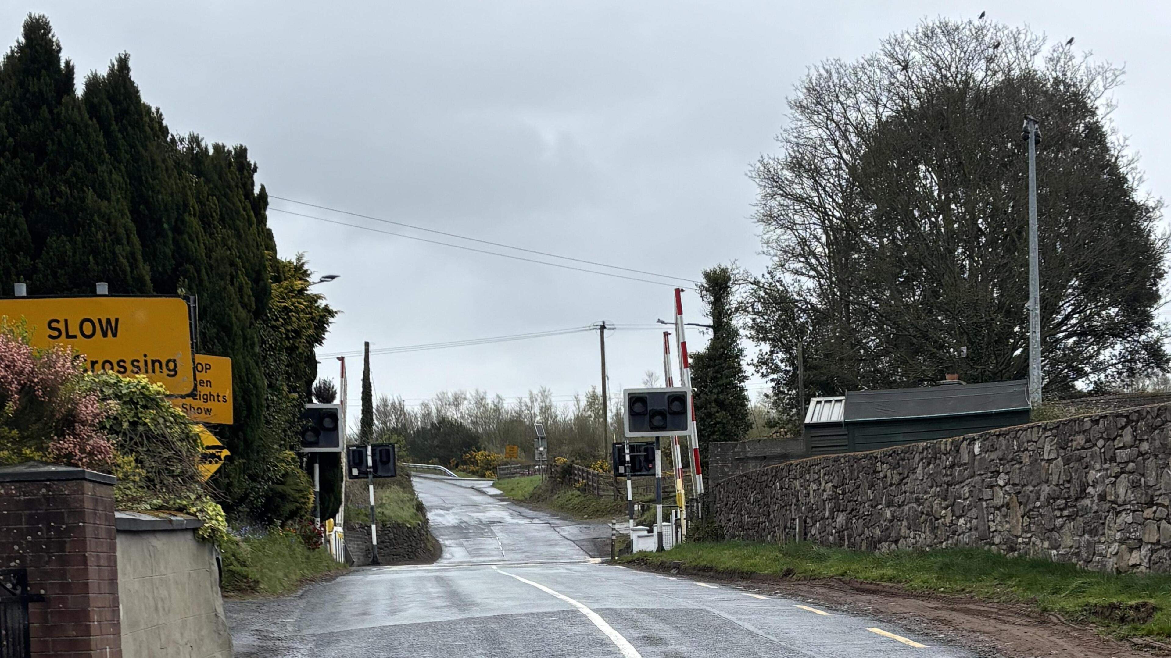 Kilkenny residents are ‘taking their lives into their own hands’ every time they walk village footpath
